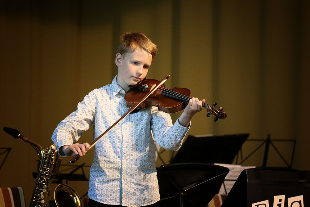 Tilman Nauck, Violine
